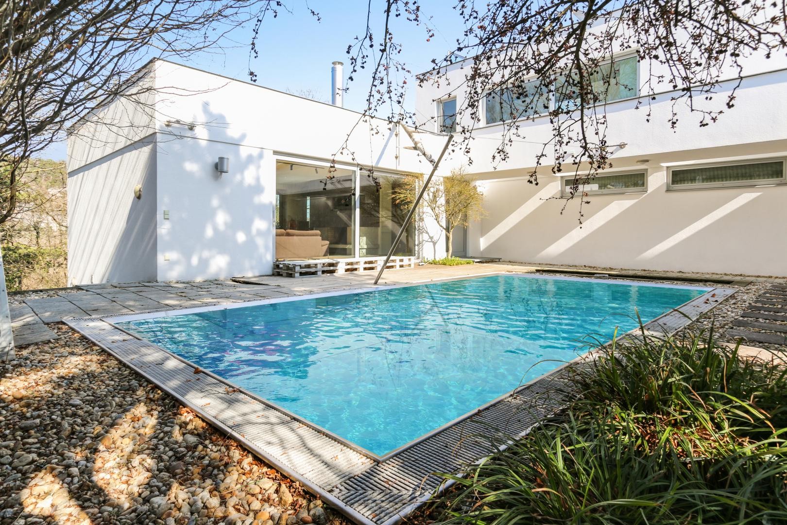 Thomas Immobilien- Moderne Familienvilla in Toplage