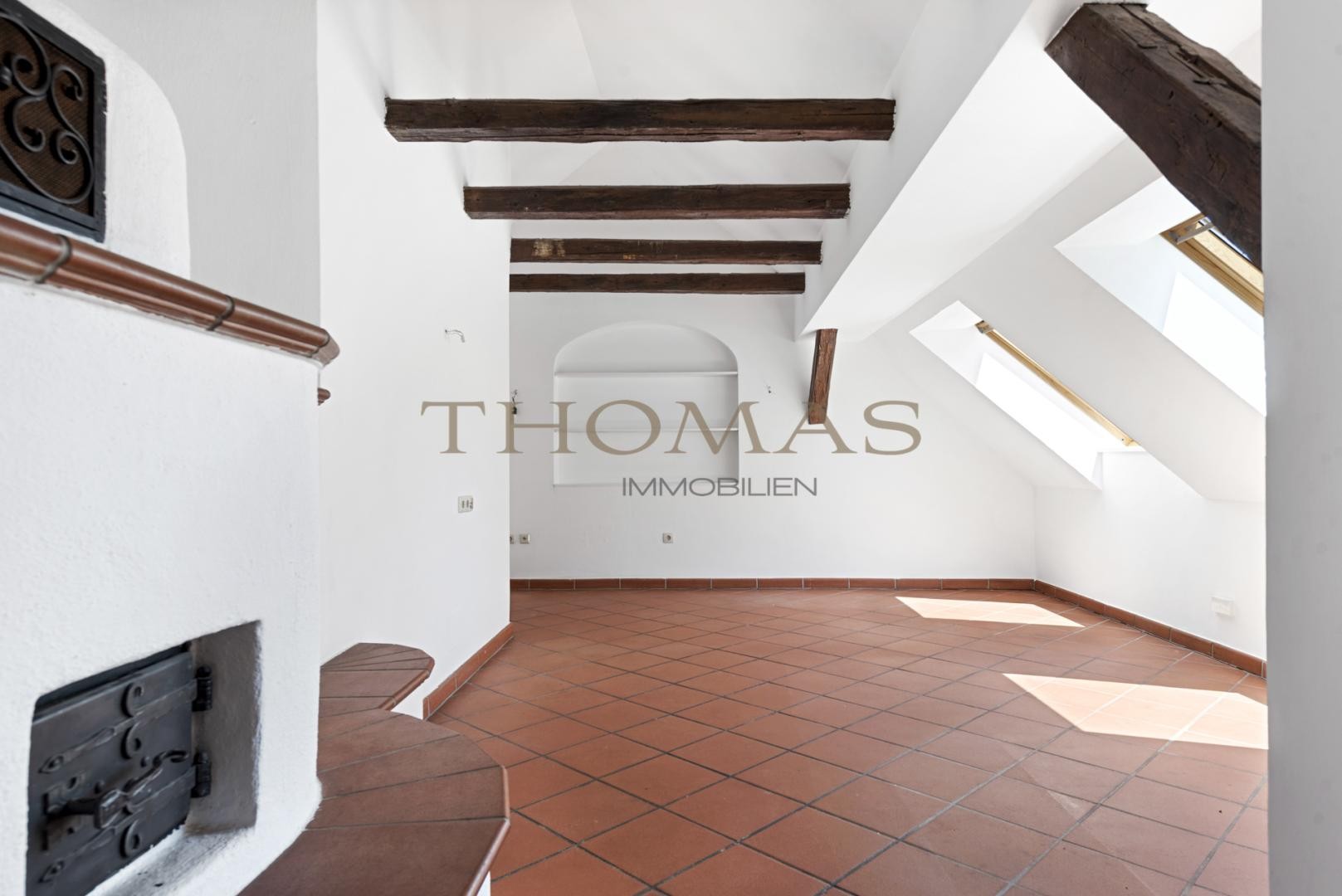 Thomas Immobilien -  Charmante 3-Zimmer Dachgeschosswohnung