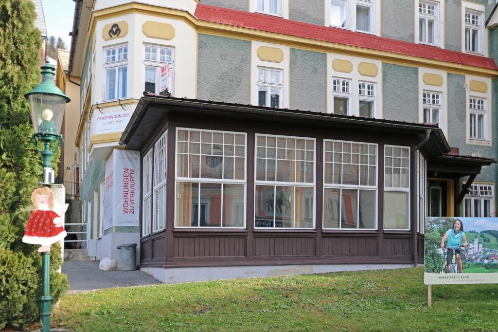 Thomas Immobilien- Ecklokal im Ortszentrum von Mariazell - PROVISIONSFREI